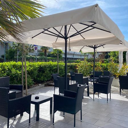 Hotel Nuovo Cason คาวัลลิโน-เตรปอร์ติ ภายนอก รูปภาพ